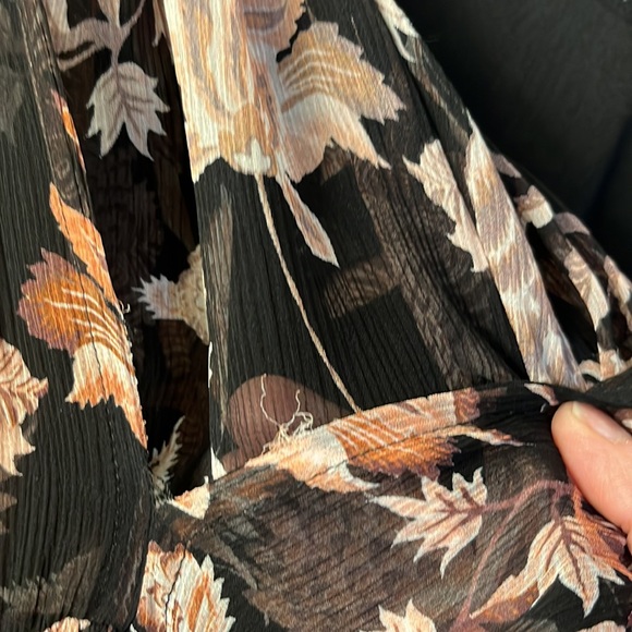 Thirdly dress. US size 2. 100% polyester - Picture 9 of 10